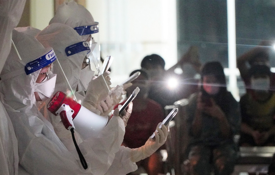 Một tiết mục của nhân viên y tế Bệnh viện Dã chiến thu dung và điều trị số 1 Thành phố Hồ Chí Minh. (Ảnh: HDCD/TTXVN phát)