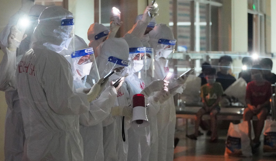 Một tiết mục "cây nhà lá vườn" của nhân viên y tế Bệnh viện Dã chiến thu dung và điều trị số 1 Thành phố Hồ Chí Minh. (Ảnh: HDCD/TTXVN phát)