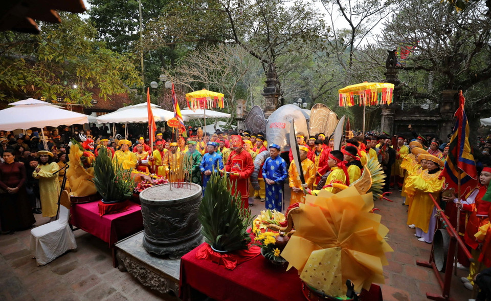 Lễ rước voi và lễ tế của thôn Dược Thượng (xã Tiên Dược). (Ảnh: Thanh Tùng/TTXVN)