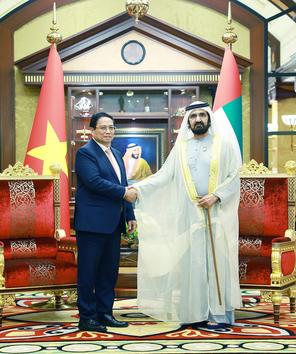 Thủ tướng Phạm Minh Chính hội đàm với Phó Tổng thống, Thủ tướng UAE Sheikh Mohammed bin Rashid Al. (Ảnh: Dương Giang/TTXVN)