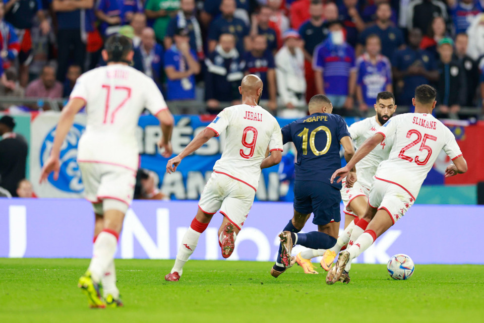 Họ tạo ra nhiều cơ hội nguy hiểm hơn... (Ảnh: Hải An/Vietnam+)