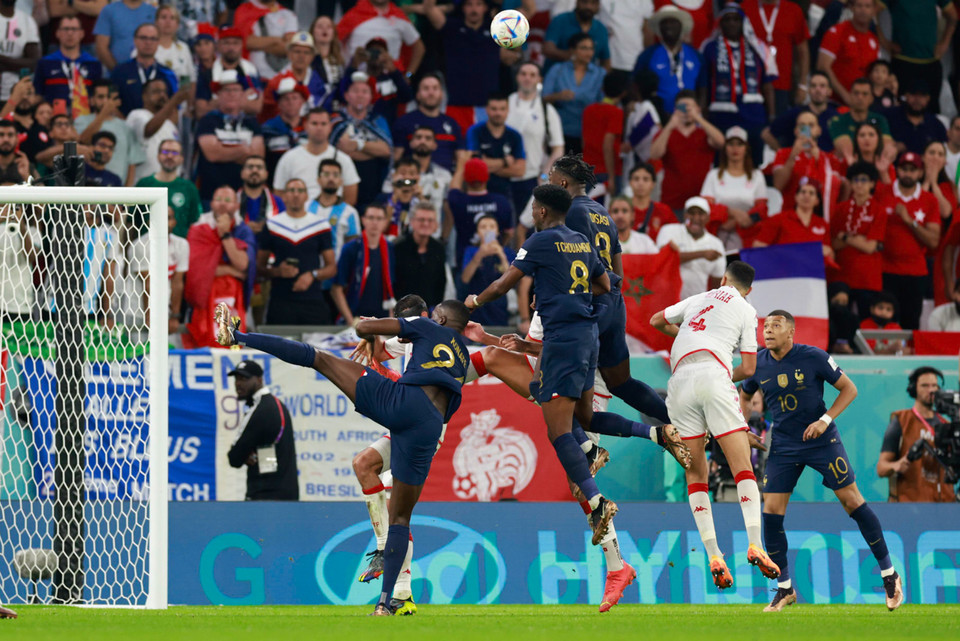 Sự có mặt của các ngôi sao đá chính giúp Pháp thi đấu khởi sắc hơn rất nhiều. (Ảnh: Hải An/Vietnam+)