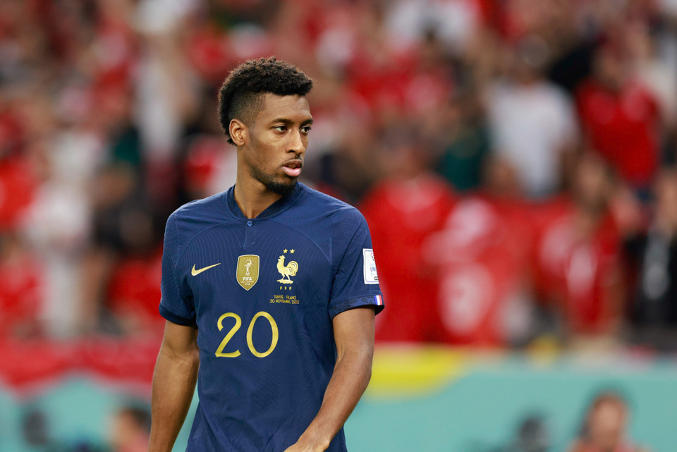 ...khi huấn luyện viên Didier Deschamps quyết định trao cơ hội cho các cầu thủ dự bị. (Ảnh: Hải An/Vietnam+)