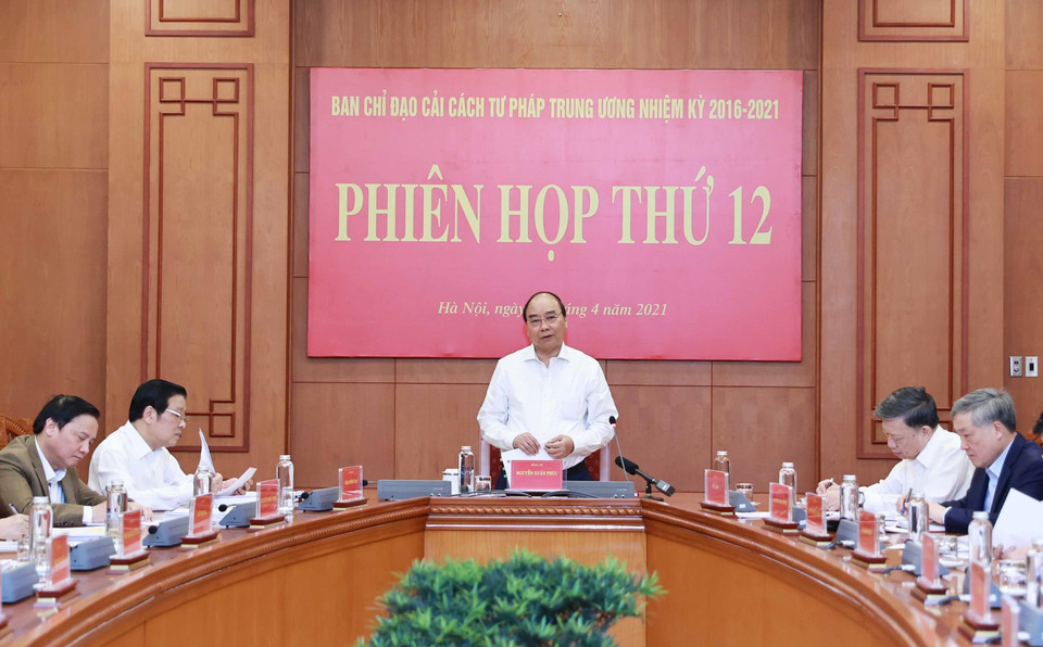 Chủ tịch nước Nguyễn Xuân Phúc, Trưởng Ban Chỉ đạo Cải cách Tư pháp Trung ương phát biểu. (Ảnh: Thống Nhất/TTXVN)