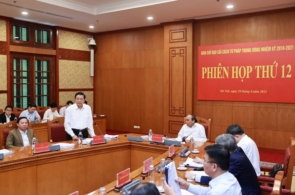 Trưởng Ban Nội chính Trung ương Phan Đình Trạc phát biểu. (Ảnh: Thống Nhất/TTXVN)