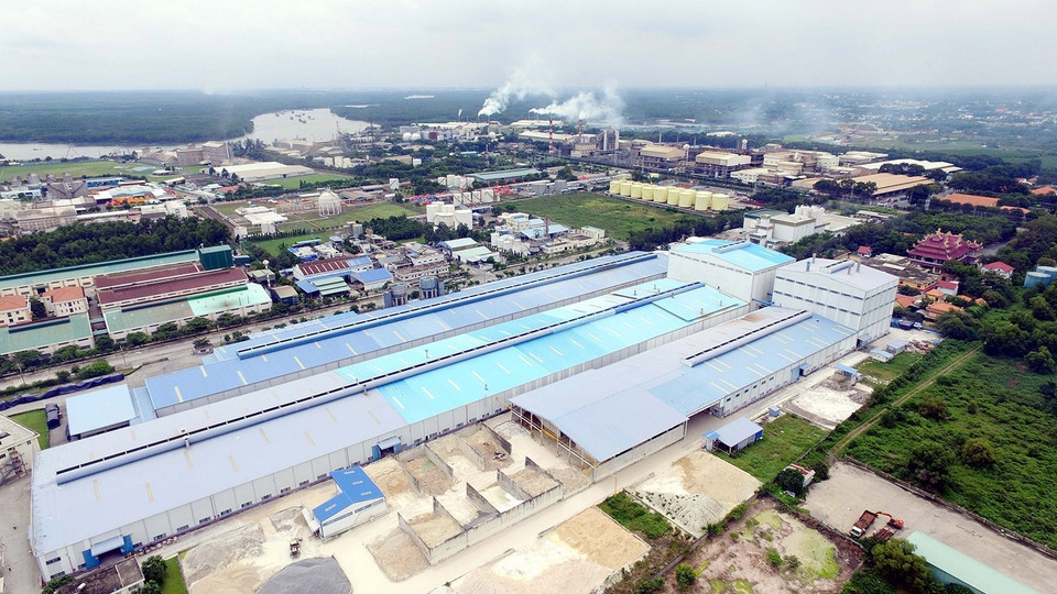 Tỉnh Đồng Nai đang gấp rút chuẩn bị các điều kiện cần và đủ để đón làn sóng đầu tư, thực hiện mục tiêu phát triển công nghiệp giai đoạn 2021 - 2025. Hiện nay, Đồng Nai là nơi được nhiều doanh nghiệp có vốn đầu tư trực tiếp nước ngoài chú ý và muốn đầu tư vào lĩnh vực công nghiệp. Trong ảnh: Một góc khu công nghiệp Gò Dầu, huyện Long Thành, tỉnh Đồng Nai. (Ảnh: Mạnh Linh/TTXVN)