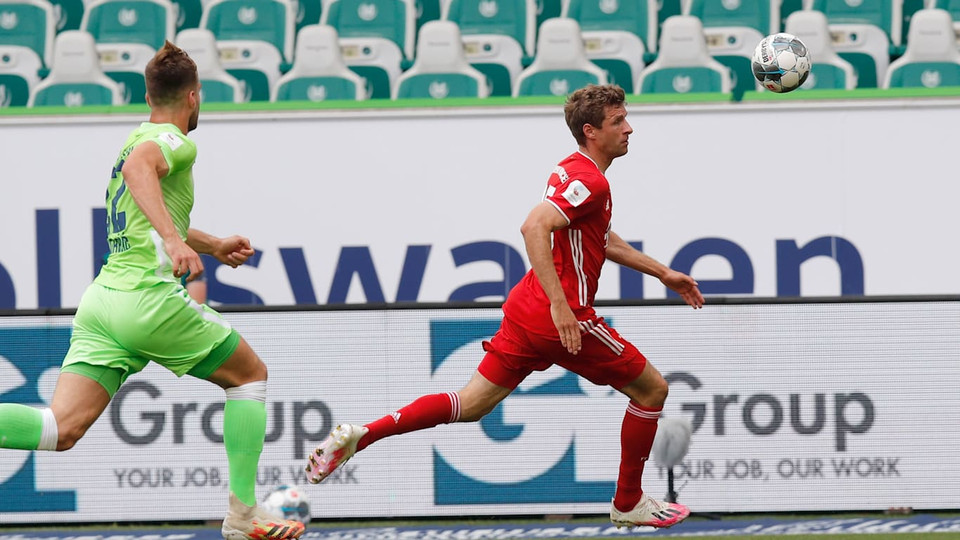 Sau bàn thắng đó, Bayern tiếp tục chơi ép sân và tạo nhiều sóng gió về phía đội chủ nhà. (Nguồn: FcBayern)