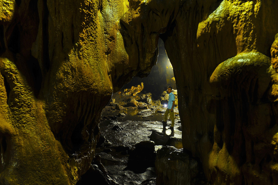 Vẻ đẹp trong lòng động Vân Trình, tỉnh Ninh Bình. (Ảnh: Minh Đức/TTXVN)