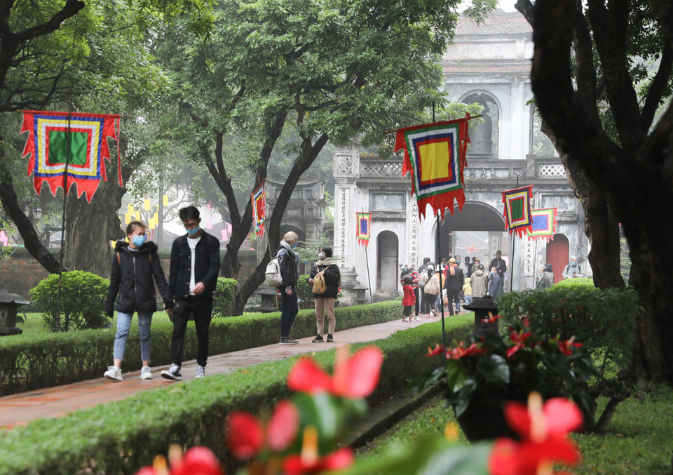 Di tích Quốc gia đặc biệt Văn Miếu-Quốc Tử Giám đón khách tham quan trở lại từ sáng 6/2. (Ảnh: Thanh Tùng/TTXVN)