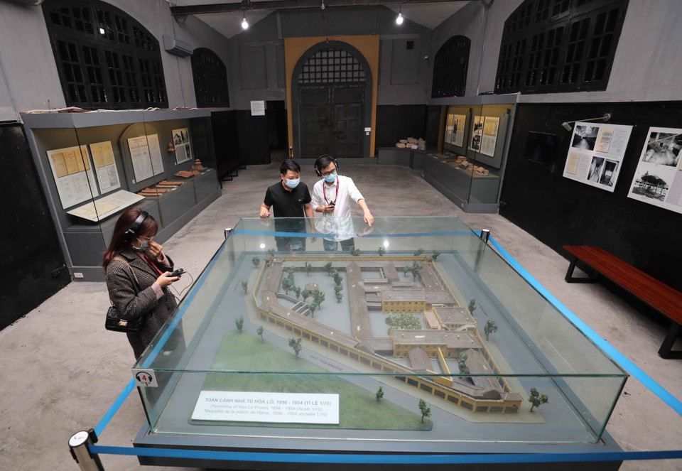 Di tích Nhà tù Hỏa Lò mở cửa trở lại từ ngày 8/3/2021. (Ảnh: Thanh Tùng/TTXVN)