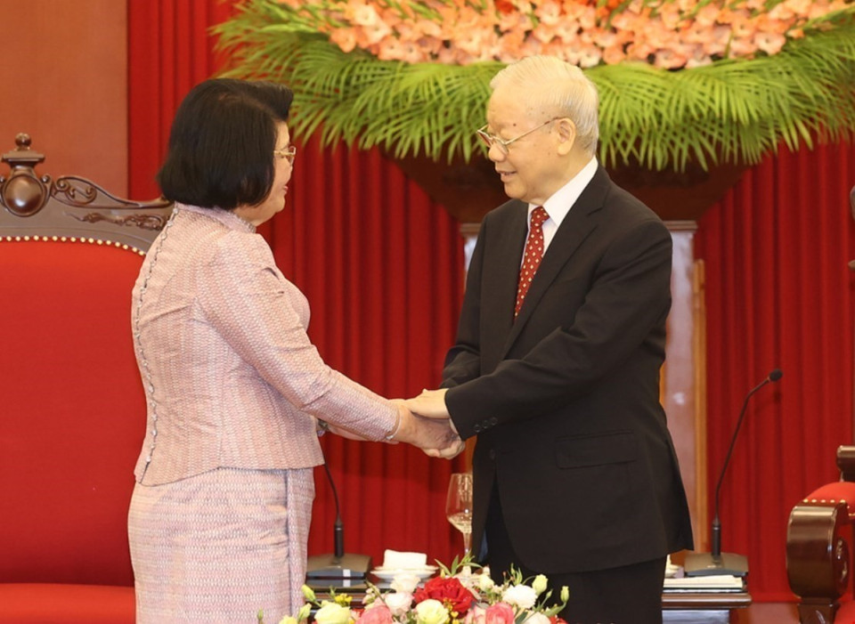 Tổng Bí thư Nguyễn Phú Trọng tiếp Chủ tịch Quốc hội Campuchia Samdech Khuon Sudary. (Ảnh: Trí Dũng/TTXVN)