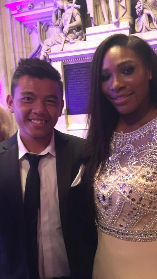 ... và Serena Williams, nhà vô địch đơn nữ. (Nguồn: Facebook Lý Hoàng Nam)