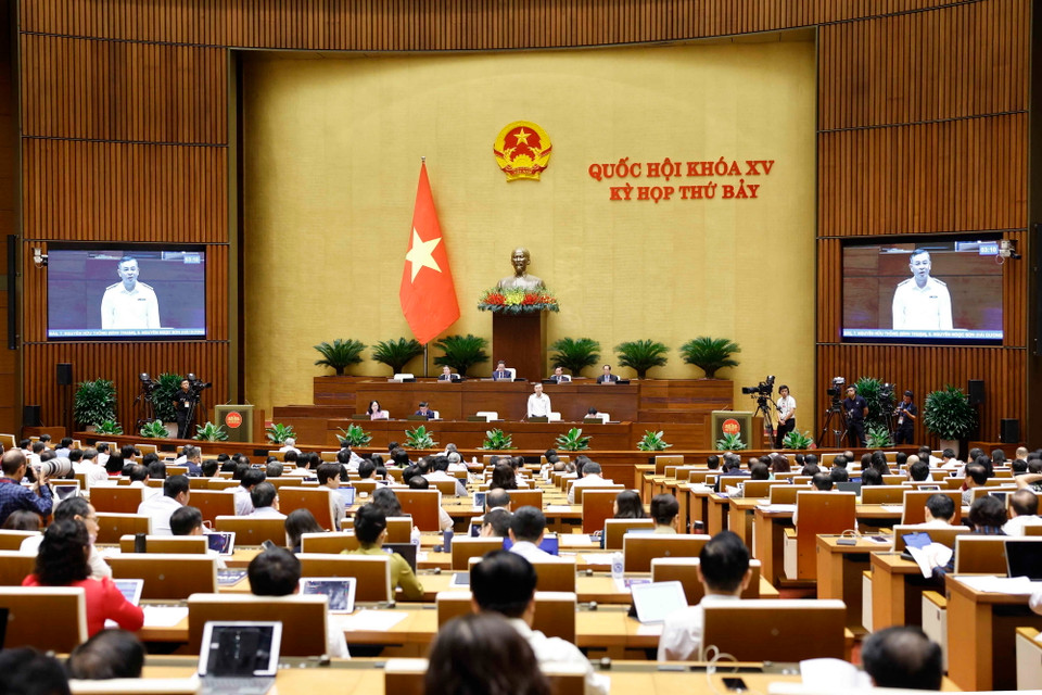 Tổng Kiểm toán Nhà nước Ngô Văn Tuấn trả lời chất vấn. (Ảnh: Doãn Tấn/TTXVN)