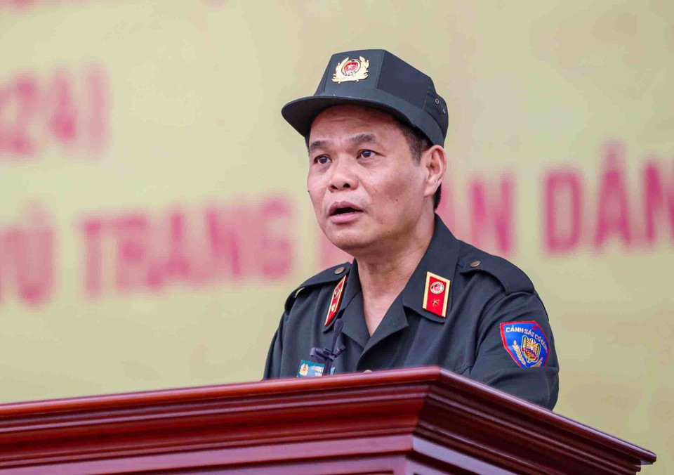 Thiếu tướng Lê Ngọc Châu, Tư lệnh Bộ Tư lệnh Cảnh sát cơ động phát biểu. (Ảnh: Phạm Kiên/TTXVN)