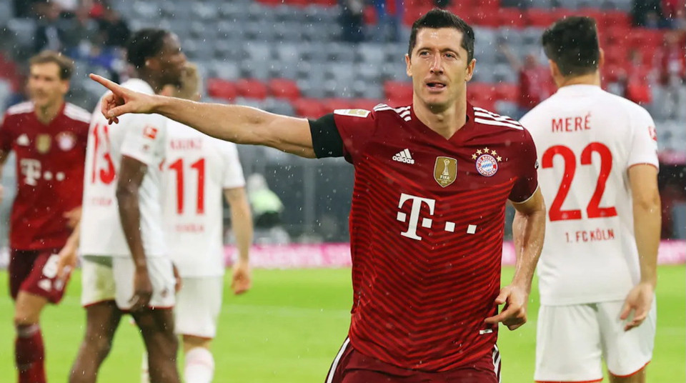Sang hiệp 2, Bayern nắm thế chủ động và có bàn mở tỷ số của Robert Lewandowski ở phút 50. (Nguồn: FcBayern)
