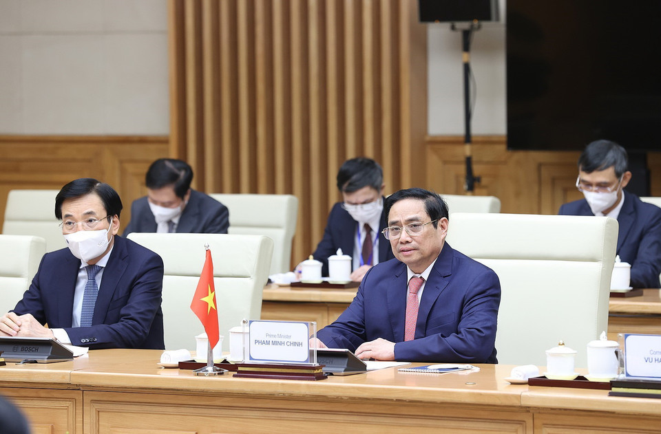 Thủ tướng Phạm Minh Chính phát biểu tại buổi hội kiến Chủ tịch Quốc hội Lào Xaysomphone Phomvihane. (Ảnh: Dương Giang/TTXVN)