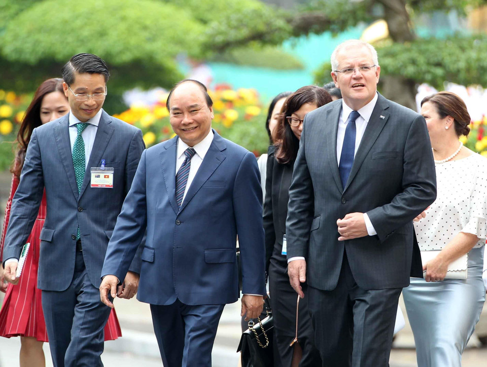 Thủ tướng Nguyễn Xuân Phúc và Thủ tướng Australia Scott Morrison. (Ảnh: Văn Điệp/TTXVN)
