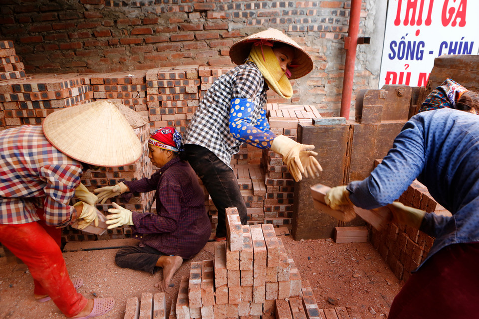 Với tác phẩm đoạt giải Đặc biệt, thí sinh Trần Hữu Long sẽ nhận 1 suất dự Canon PhotoMarathon Asia Championship 2019 tại Nhật Bản, 1 máy ảnh Canon EOS 6D Mark II, 01 máy in Canon Pixma Pro-100.