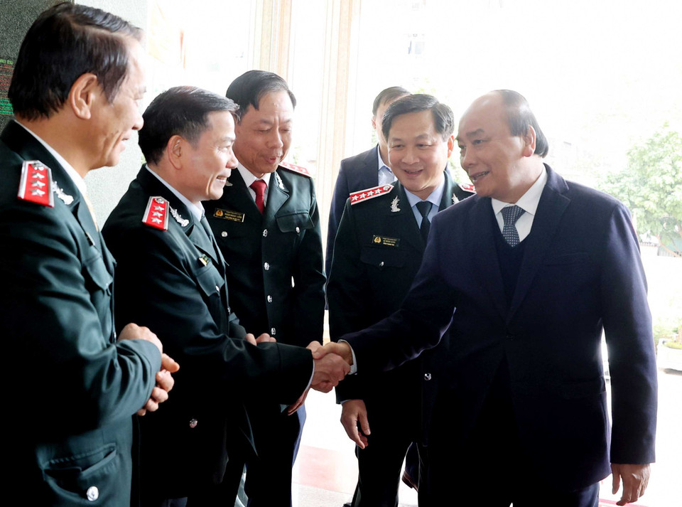 Thủ tướng Nguyễn Xuân Phúc và các đại biểu tham dự hội nghị. (Ảnh: Thống Nhất/TTXVN)