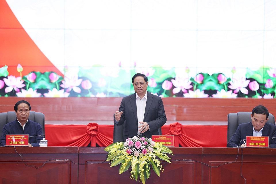 Thủ tướng Phạm Minh Chính phát biểu tại buổi làm việc với lãnh đạo chủ chốt thành phố Hải Phòng. (Ảnh: Dương Giang/TTXVN)
