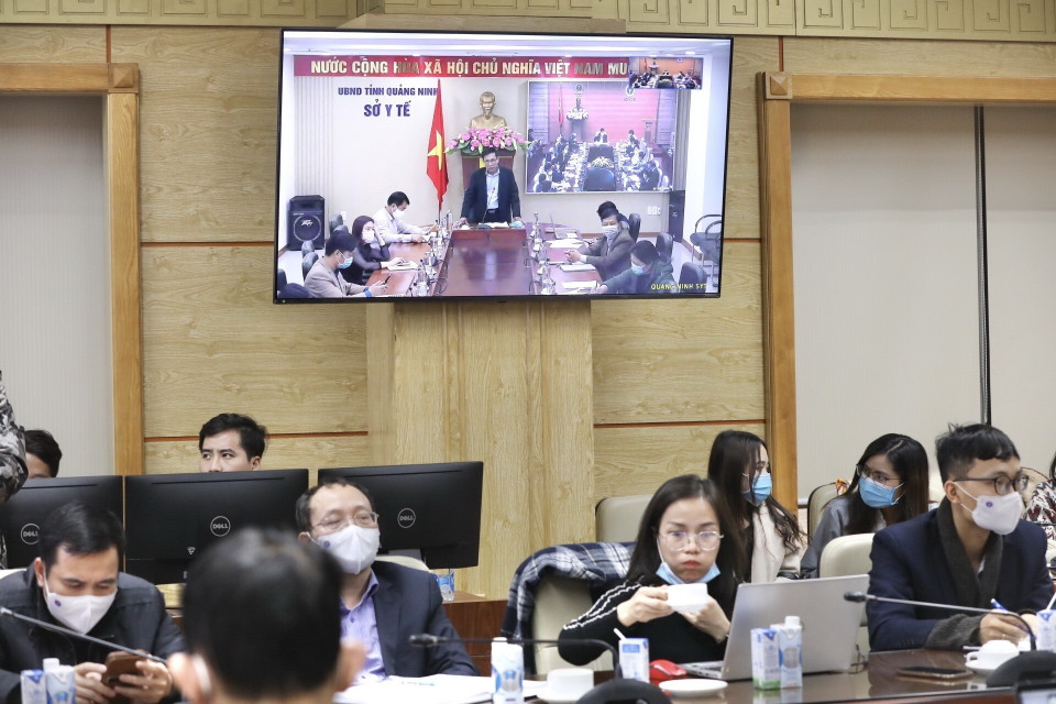 Đại diện điểm cầu Quảng Ninh phát biểu. (Ảnh: Minh Quyết/TTXVN)