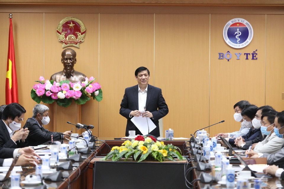 Bộ trưởng Bộ Y tế Nguyễn Thanh Long chủ trì Hội nghị. (Ảnh: Minh Quyết/TTXVN)