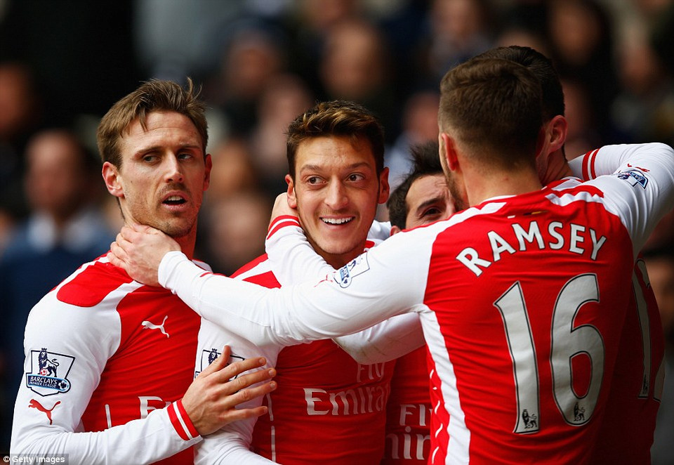 ... ở ngay phút 11 của trận đấu.