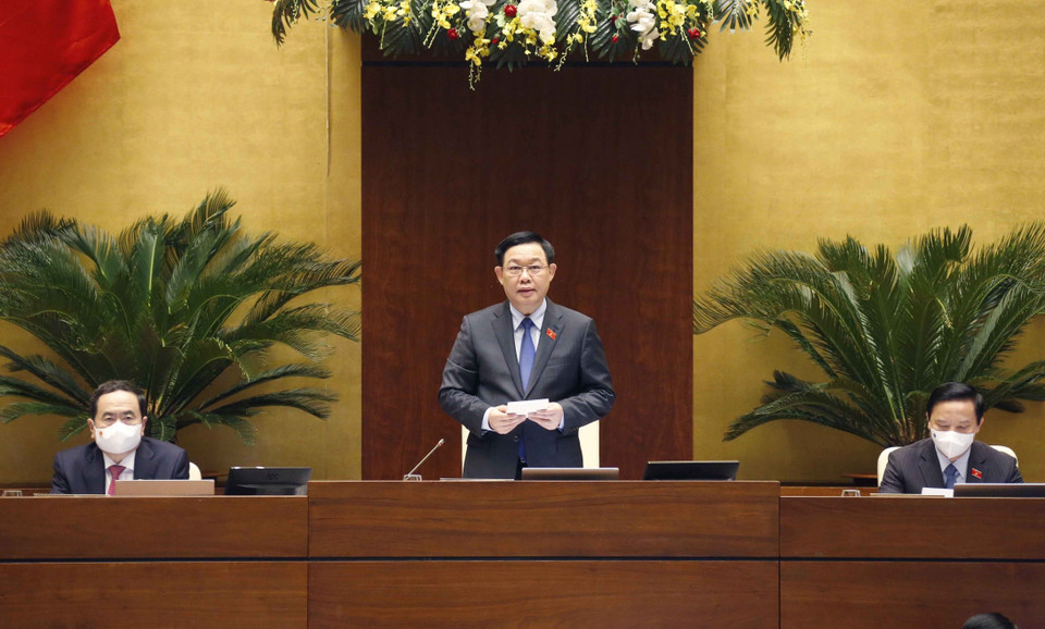 Chủ tịch Quốc hội Vương Đình Huệ phát biểu tại phiên chất vấn. (Ảnh: Doãn Tấn/TTXVN) 