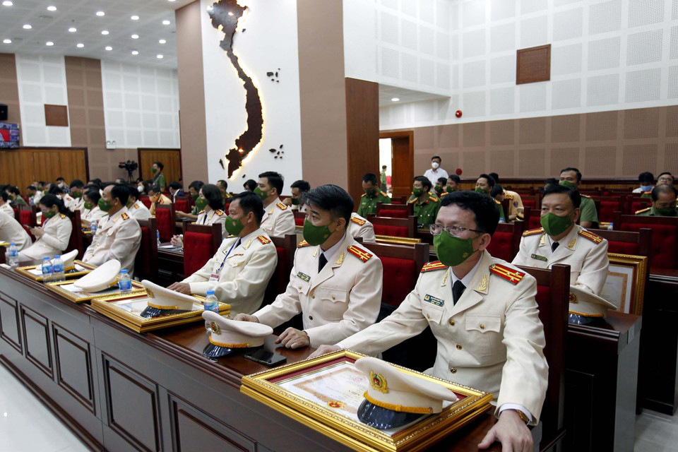 Các đại biểu dự hội nghị sơ kết phong trào thi đua đặc biệt của Bộ Công an. (Ảnh: Thanh Vũ/TTXVN)