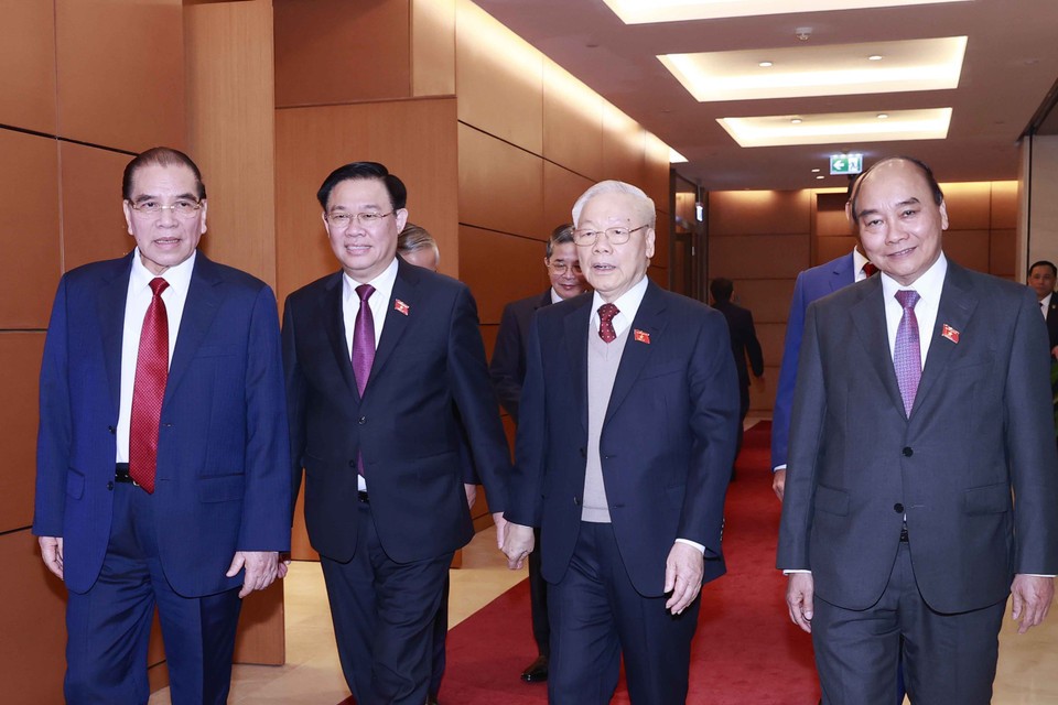 Tổng Bí thư Nguyễn Phú Trọng và các vị lãnh đạo, nguyên lãnh đạo Đảng, Nhà nước đến dự phiên bế mạc Kỳ họp bất thường lần thứ hai. (Ảnh: Doãn Tấn/TTXVN)