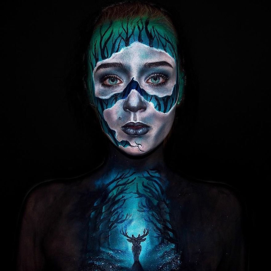 Sở thích này của cô đến từ loạt phim Cướp biển vùng Caribe và X-Men, và cô luôn mơ ước xây dựng được một nhân vật riêng cho chính mình. (Nguồn: Sputnik)