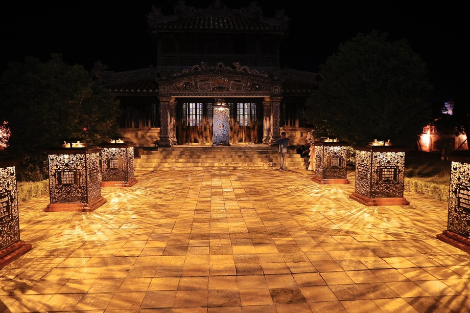 Các công nghệ sử dụng được đa dạng hóa tùy thuộc vào từng sắp đặt cụ thể để phục vụ tốt nhất cho trải nghiệm của khách tham quan. (Ảnh: Minh Quyết/TTXVN)