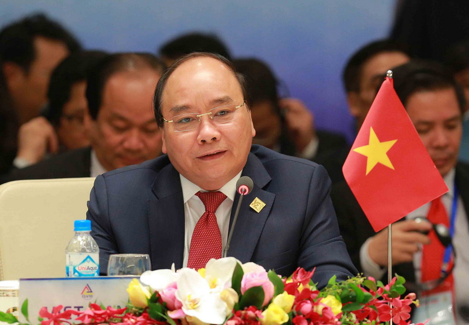 Thủ tướng Nguyễn Xuân Phúc phát biểu khai mạc Hội nghị Cấp cao CLV 10. (Ảnh: TTXVN)