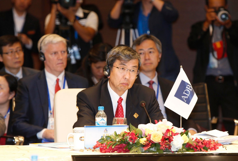 Chủ tịch Ngân hàng Phát triển châu Á (ADB) Takehiko Nakao dự hội nghị. (Ảnh: TTXVN)