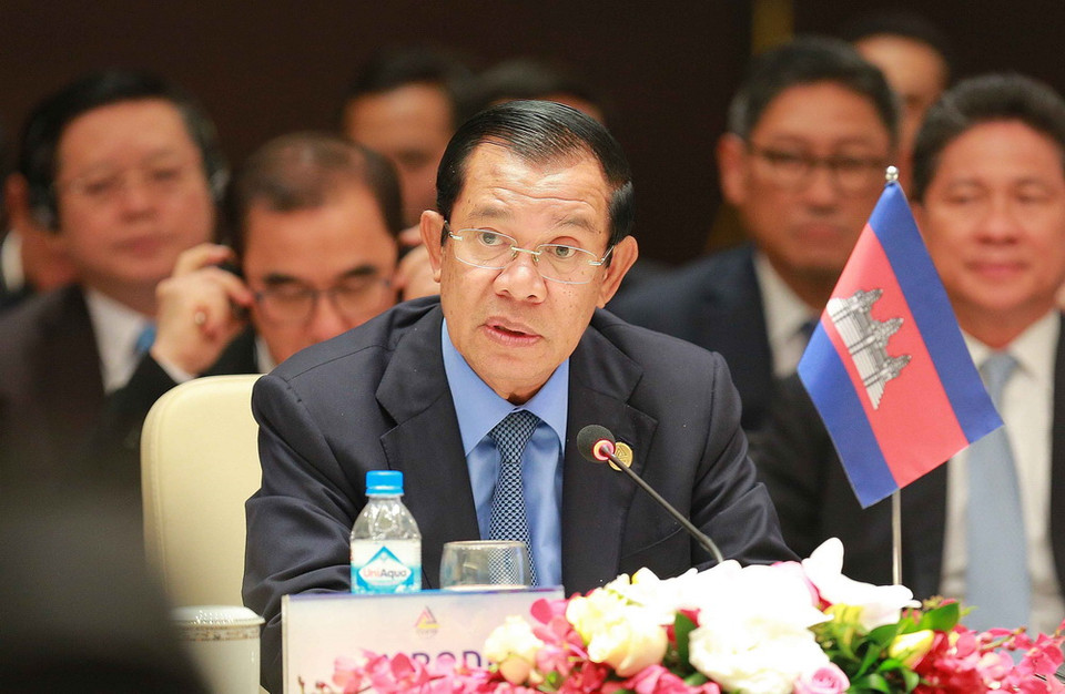 Thủ tướng Chính phủ Hoàng gia Campuchia Samdech Techo Hun Sen phát biểu tại hội nghị. (Ảnh: TTXVN)
