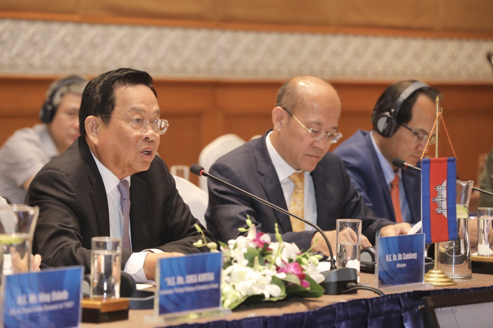 Bộ trưởng Bộ Lao động và Đào tạo nghề Vương quốc Campuchia Ith Samheng phát biểu kết luận Hội nghị. (Ảnh: Minh Quyết/TTXVN)