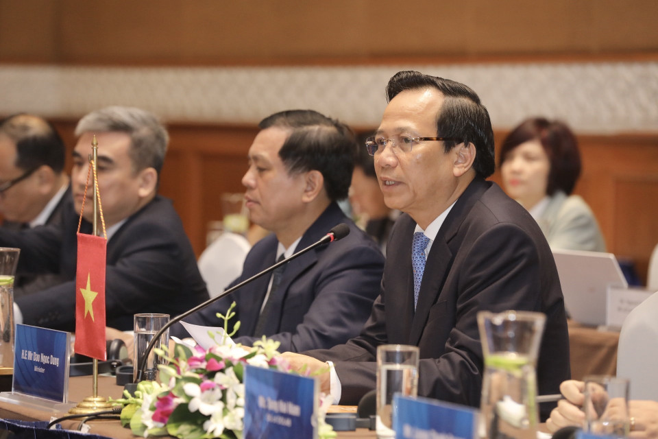 Bộ trưởng Bộ Lao động-Thương binh và Xã hội Việt Nam Đào Ngọc Dung phát biểu kết luận Hội nghị. (Ảnh: Minh Quyết/TTXVN)