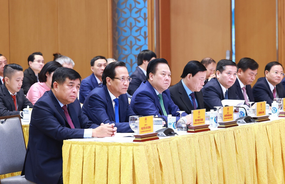 Các đại biểu, đại diện các bộ, ngành tham dự buổi gặp. (Ảnh: Dương Giang/TTXVN)