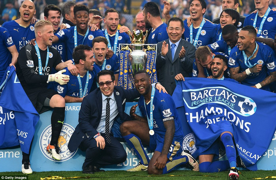 Leicester City vô đich cách đây một tuần...