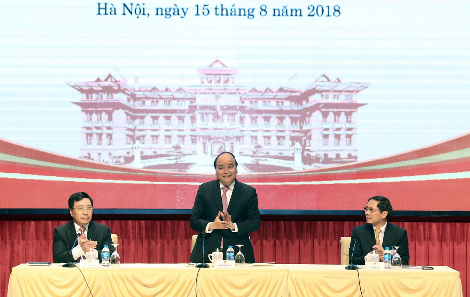 Sáng 15/8, tại Hà Nội, Thủ tướng Nguyễn Xuân Phúc dự Hội nghị Ngoại giao lần thứ 30. (Ảnh: Thống Nhất/TTXVN)