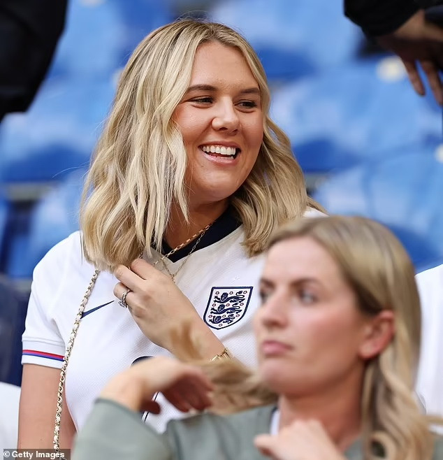 Kate, vợ của thủ quân tuyển Anh Harry Kane. (Nguồn: Getty Images)