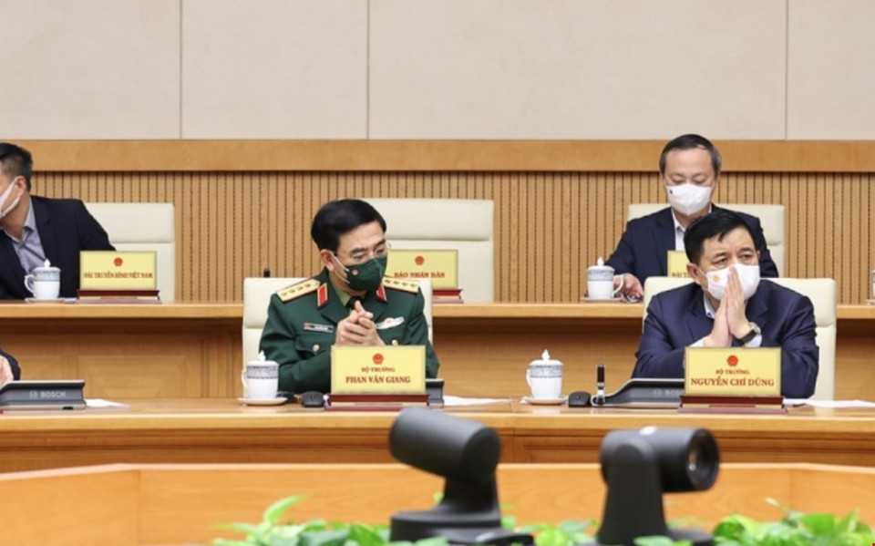 Đại diện các bộ, cơ quan thuộc Chính phủ tham dự phiên họp. (Ảnh: Dương Giang/TTXVN)