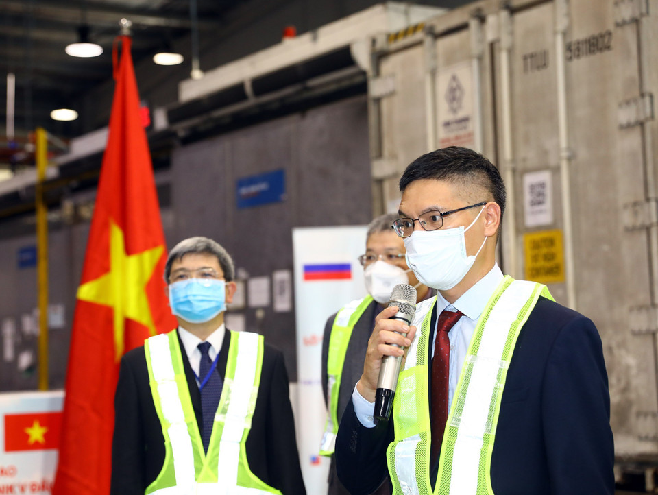 Chủ tịch VABIOTECH Đỗ Tuấn Đạt phát biểu tại lễ tiếp nhận. (Ảnh: Huy Hùng/TTXVN)