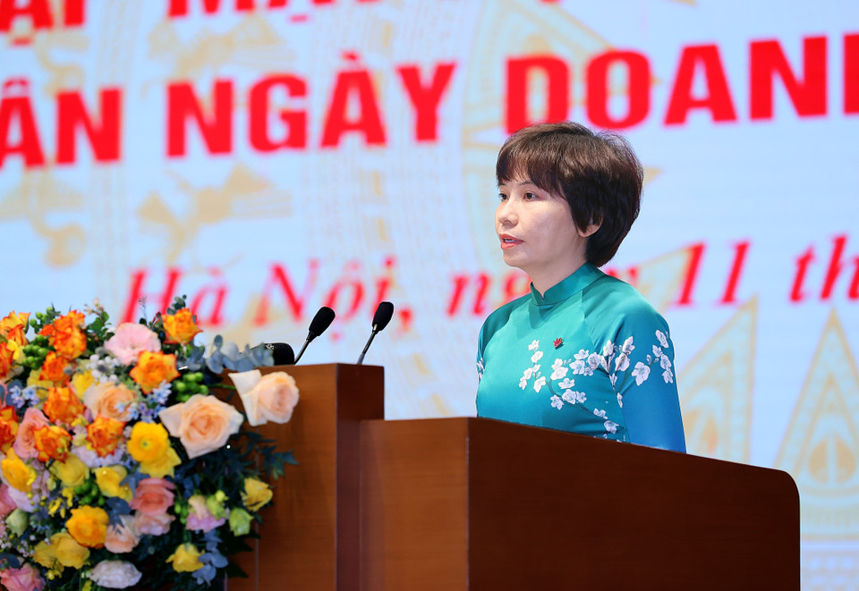 Bà Phạm Thị Nhung, Phó Tổng Giám đốc Ngân hàng Thương mại Cổ phần Việt Nam Thịnh Vượng (VPBank) phát biểu. (Ảnh: Dương Giang/TTXVN)