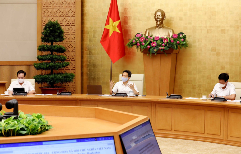 Phó Thủ tướng Chính phủ Vũ Đức Đam phát biểu chỉ đạo. (Ảnh: Phạm Kiên/TTXVN)