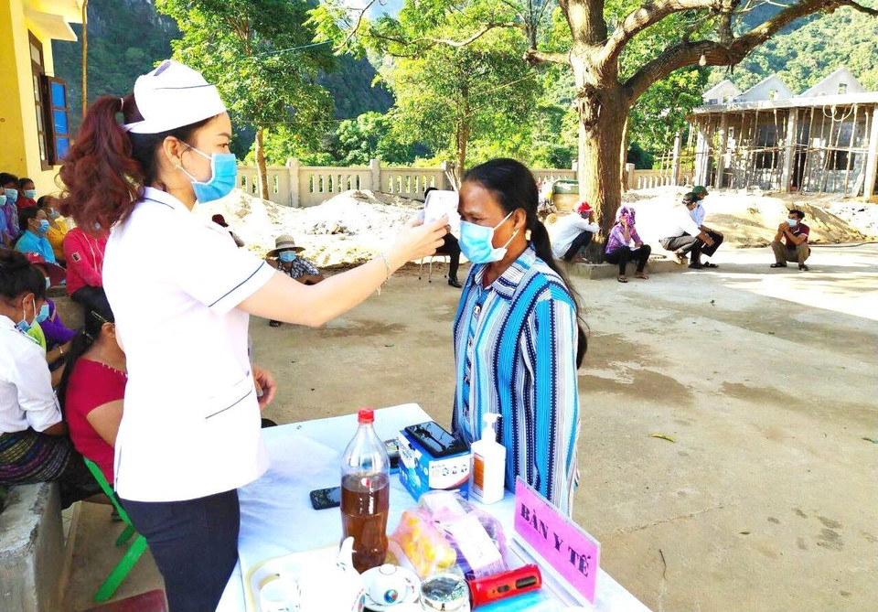 Bầu cử sớm ở khu vực biên giới, miền núi tỉnh Quảng Bình.(Ảnh: TTXVN phát)