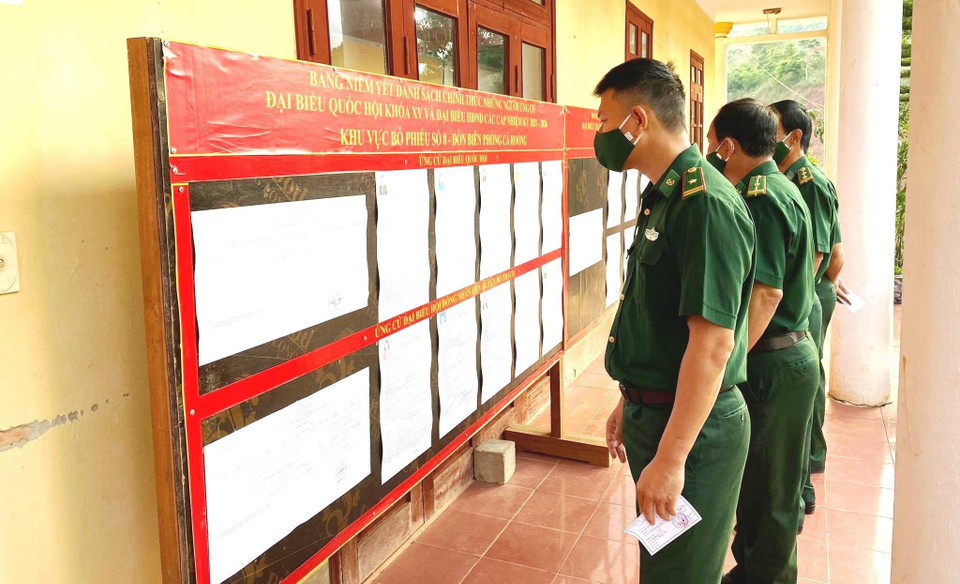 Bầu cử sớm ở khu vực biên giới, miền núi tỉnh Quảng Bình.(Ảnh: Võ Dung/TTXVN)