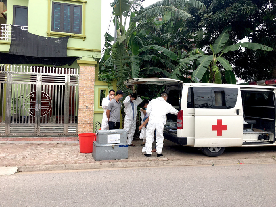 Cách ly 4 thôn của Gia Lâm (Hà Nội) do có 4 học sinh dương tính với SARS-CoV-2. (Nguồn: TTXVN)