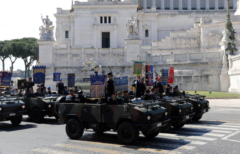 54% số cử tri đã bầu ủng hộ chế độ Cộng hòa trong khi 45% bầu cho chế độ quân chủ. (Ảnh: Ngự Bình/Vietnam+)