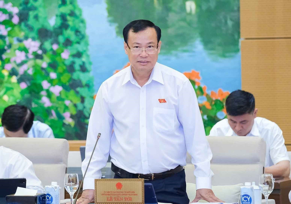 Chủ nhiệm Ủy ban Quốc phòng-An ninh của Quốc hội Lê Tấn Tới phát biểu. (Ảnh: Doãn Tấn/TTXVN)